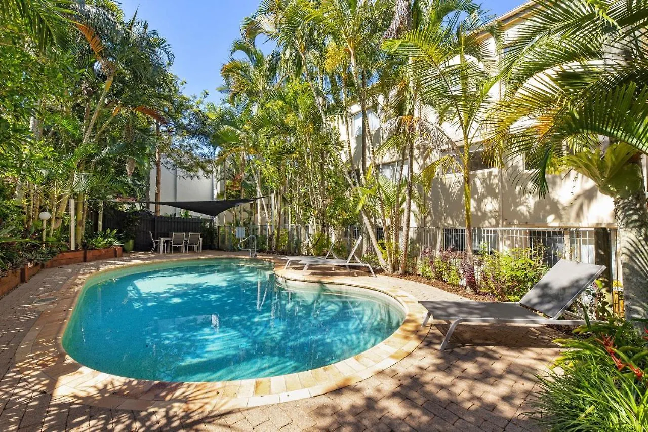 Unit 8 Nereus Stunning And Sophisticated 3 Bedroom Apartment With View Sunshine Beach Australia