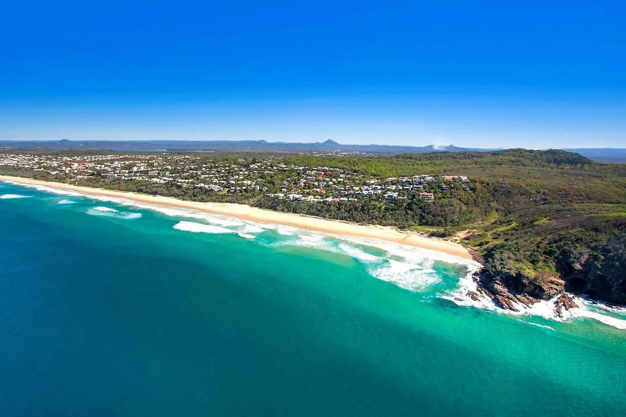 Unit 8 Nereus Stunning And Sophisticated 3 Bedroom Apartment With View Sunshine Beach