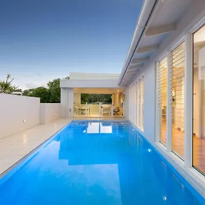 Iconic Noosa House In Mcanally Drive Sunshine Sunshine Beach